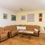 Eleonora *